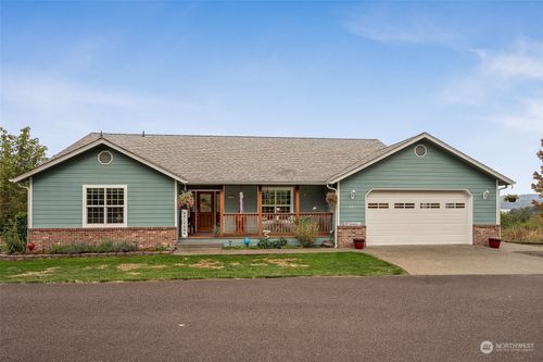 201 Harmony Lane, Silver Creek, WA, 98585 | Card Image