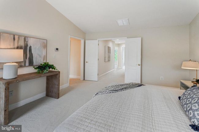 25804 Commons Sq, Townhouse with 3 bedrooms, 4 bathrooms and null parking in CHANTILLY VA | Image 19