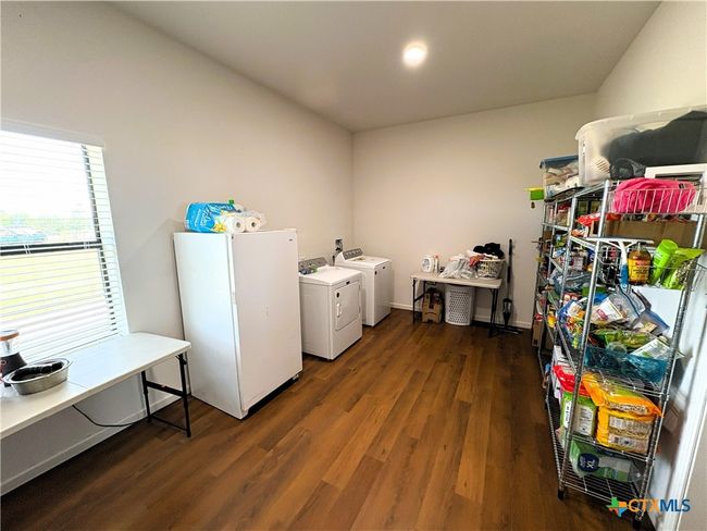4748 Battle Lake Rd, Home with 4 bedrooms, 2 bathrooms and null parking in Mart TX | Image 13