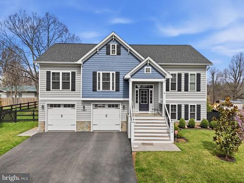 7808 Frytown Rd, WARRENTON, VA, 20187-7910 | Card Image