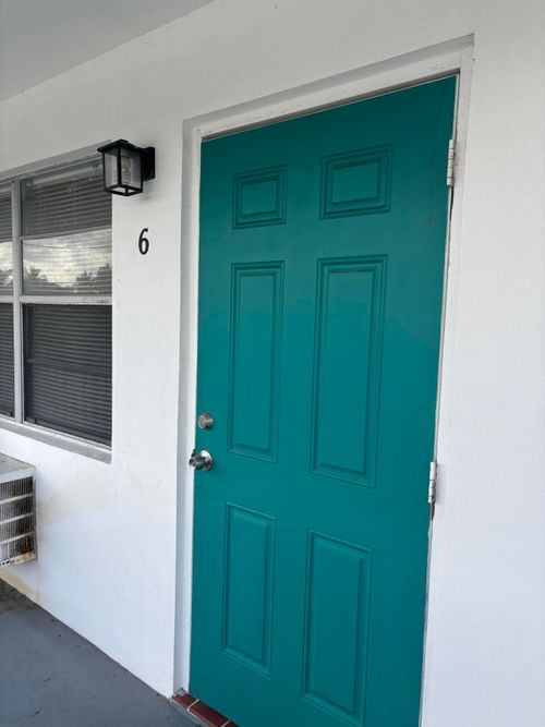 6-1111 N Federal Hwy, Lake Worth Beach, FL, 33460-2358 | Card Image