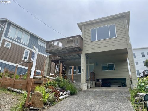 3244 Nw Oar Dr, Lincoln City, OR, 97367-4737 | Card Image