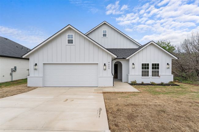 4609 Eagle Nest Ct, House other with 4 bedrooms, 3 bathrooms and null parking in Granbury TX | Image 40