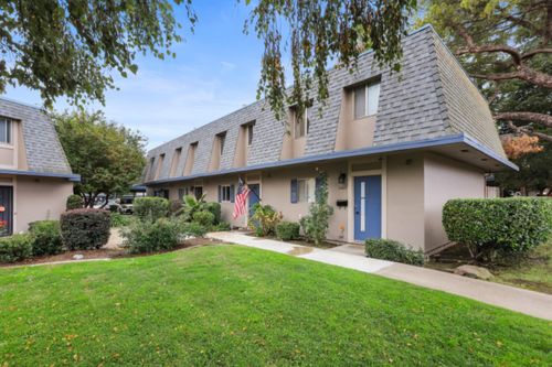 2402 W Turner Rd, Lodi, CA, 95242-2168 | Card Image