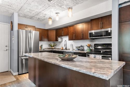 203-215 Kingsmere Boulevard, Saskatoon, SK, S7J4J6 | Card Image