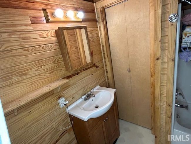 3210 N Cedar Gap Ln, House other with 2 bedrooms, 1 bathrooms and null parking in Birdseye IN | Image 15