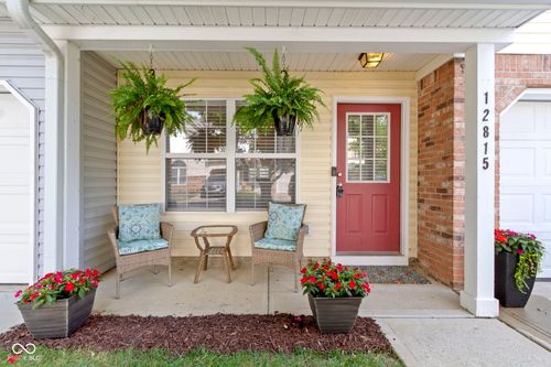 12815 Lamboll St, Fishers, IN, 46038-8306 | Card Image