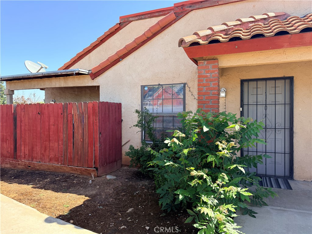 Residential Income in Reedley 5