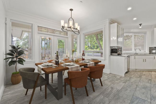 13668 N Bluff Rd, House other with 7 bedrooms, 6 bathrooms and 4 parking in White Rock BC | Image 5
