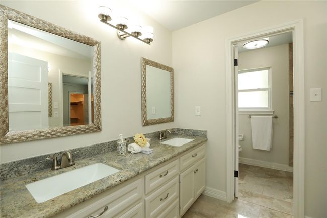 6034 Craigway Rd, House other with 5 bedrooms, 4 bathrooms and 2 parking in Spring TX | Image 31
