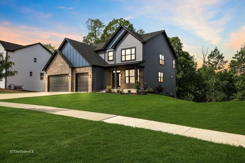 495 Timber Oak Ln, Yorkville, IL, 60560-5400 | Card Image