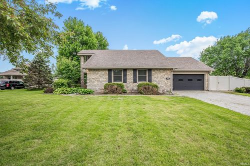4703 W 1200 N, Knightstown, IN, 46148-9764 | Card Image