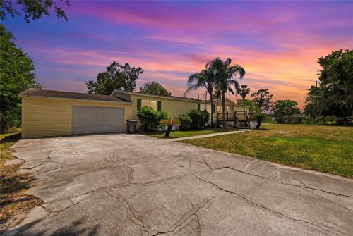 3205 Oakland Rd S, LAKELAND, FL, 33801-9562 | Card Image