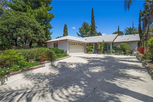 11840 Garber St, Lake View Terrace, CA, 91342-7206 | Card Image