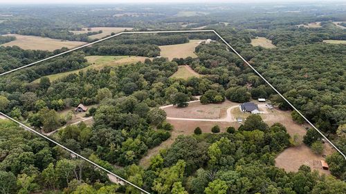 411 Lake Branch Rd, Clever, MO, 65631-6000 | Card Image