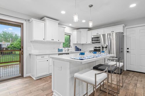 11508 Georgia Ave N, Champlin, MN, 55316-2837 | Card Image
