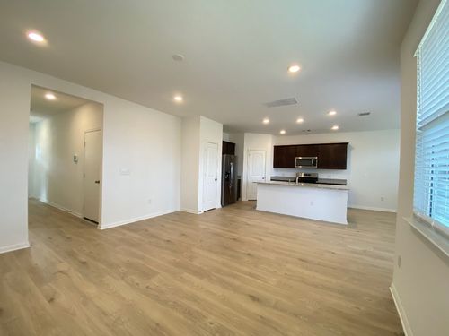 217 Saide St, Georgetown, TX, 78626-3042 | Card Image