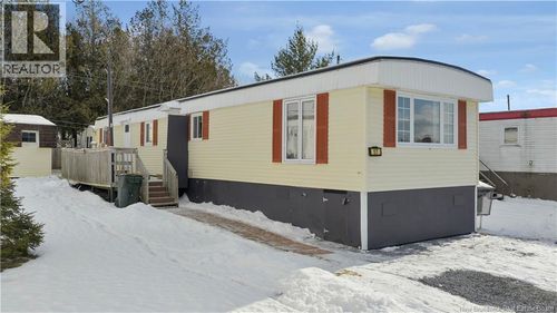 17 Tulip St, Saint John, NB, E2M5M3 | Card Image