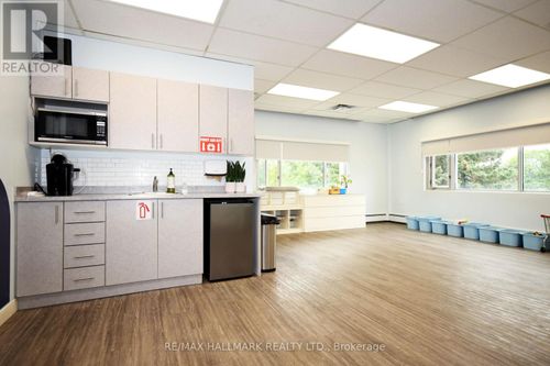 304-1200 Lawrence Ave E, North York, ON, M3A1C1 | Card Image