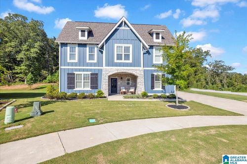 7722 Raleigh Dr, TRUSSVILLE, AL, 35173-2495 | Card Image