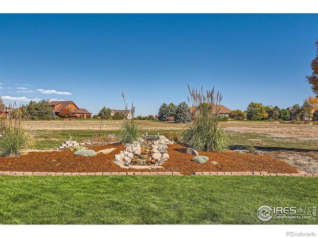 Backyard w/ water feature | Image 33