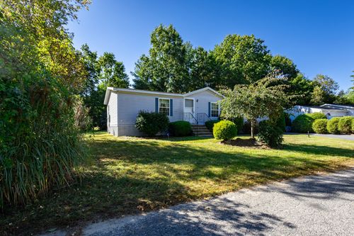 126 Millers River Dr, Athol, MA, 01331-6908 | Card Image