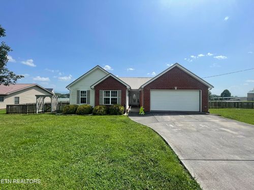 333 Ne Morie Rd, Dandridge, TN, 37725 | Card Image