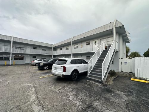 apt-9-8 Se 19th Ave, Pompano Beach, FL, 33060-7551 | Card Image