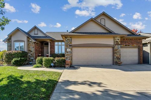 2249 N Flutter Ln, Wichita, KS, 67228-8104 | Card Image