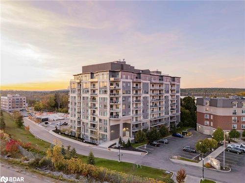 207-58 Lakeside Terr, Barrie, ON, L4M0L5 | Card Image