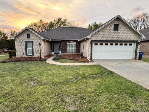 181 Village Knl, Wetumpka, AL, 36093-2876 | Card Image