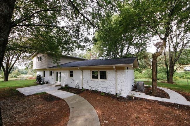 573 Mineral Springs Trl Conn, House other with 4 bedrooms, 3 bathrooms and null parking in Demorest GA | Image 11