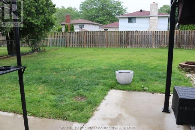 3372 Hemlock Rd, Home with 3 bedrooms, 2 bathrooms and null parking in Windsor ON | Image 31