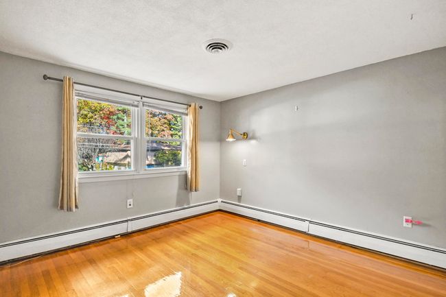 24 Glen Dr, House other with 3 bedrooms, 3 bathrooms and null parking in Nashua NH | Image 21