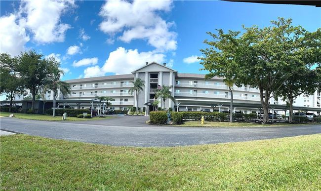 APT-309 - 14891 Hole In 1 Cir, Condo with 2 bedrooms, 2 bathrooms and 1 parking in Fort Myers FL | Image 5
