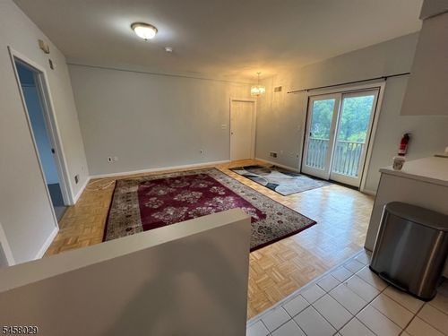 2l-730 Main St, Little Falls, NJ, 07424 | Card Image