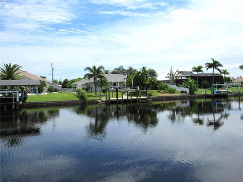 4202 Perch Cir, PORT CHARLOTTE, FL, 33948-2201 | Card Image
