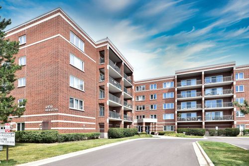 515-6401 W Berteau Ave, Chicago, IL, 60634-6221 | Card Image