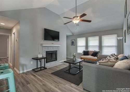 3314 Stone Cave, San Antonio, TX, 78247-3962 | Card Image