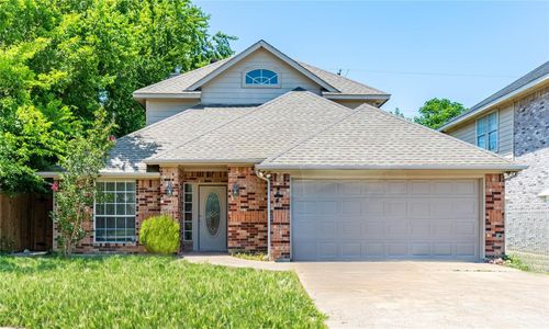 464 Bass Rd, Rockwall, TX, 75032-6337 | Card Image