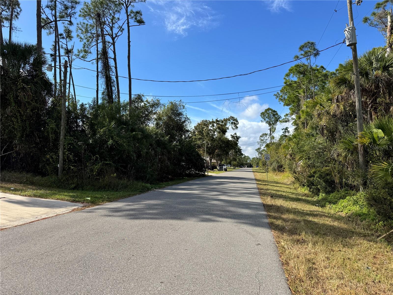 Land in NORTH PORT