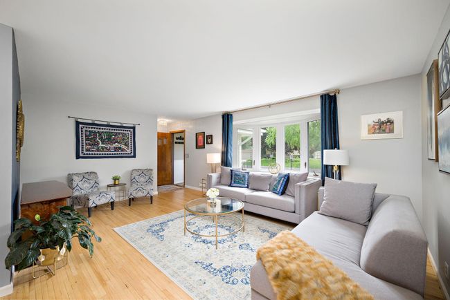 1305 Unity Ave N, House other with 4 bedrooms, 3 bathrooms and null parking in Golden Valley MN | Image 4
