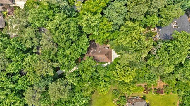 400 Old Ivy Rd Ne, House other with 6 bedrooms, 6 bathrooms and 3 parking in Atlanta GA | Image 106