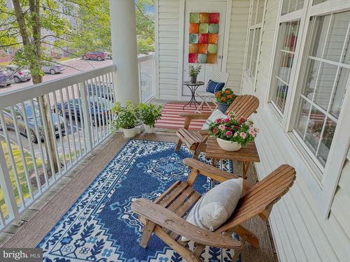 203-22710 Blue Elder Ter, BRAMBLETON, VA, 20148-4848 | Card Image