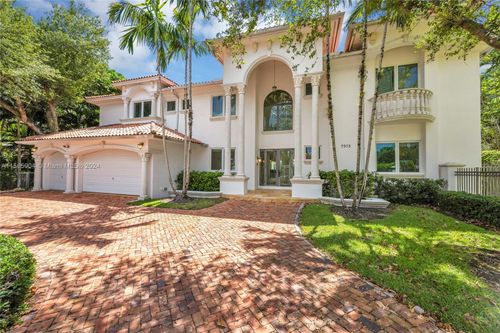 7975 Sw 52nd Ct, Miami, FL, 33143-5927 | Card Image