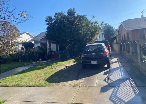 7126 Stafford Ave, Huntington Park, CA, 90255-4987 | Card Image