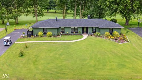 2028 Fairway Dr, Greencastle, IN, 46135-9211 | Card Image