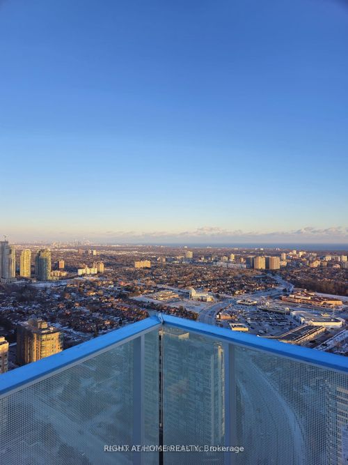 3903-3900 Confederation Pky, Mississauga, ON, L5B0M3 | Card Image