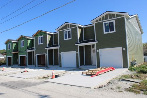 103-103 E Division St, Manteno, IL, 60950-1090 | Card Image