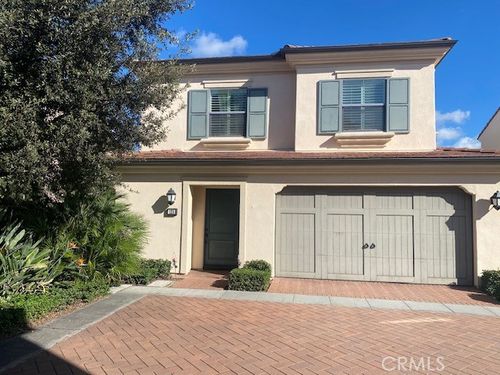 125 Waterleaf, Irvine, CA, 92620-3557 | Card Image